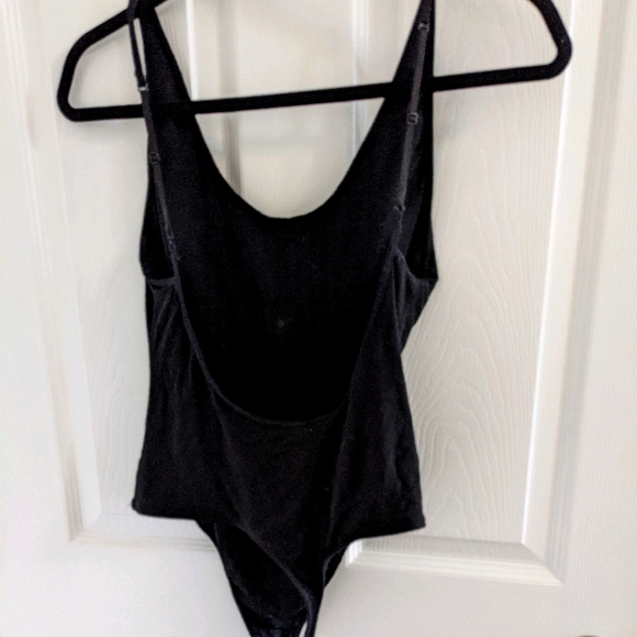 Babaton Bodysuit - Picture 2 of 4